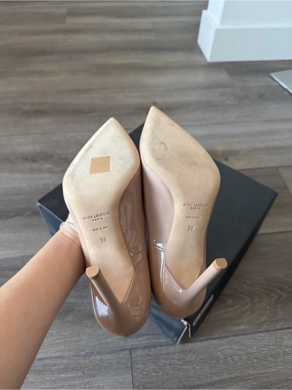 Saint Laurent Blush Patent Leather Pointed-Toe Pumps - Picture 3 of 3